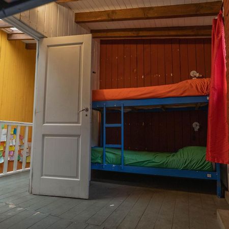 Alhue Patagonia Hostel ซาน มาร์ติง เด ลอส อันเดส ภายนอก รูปภาพ