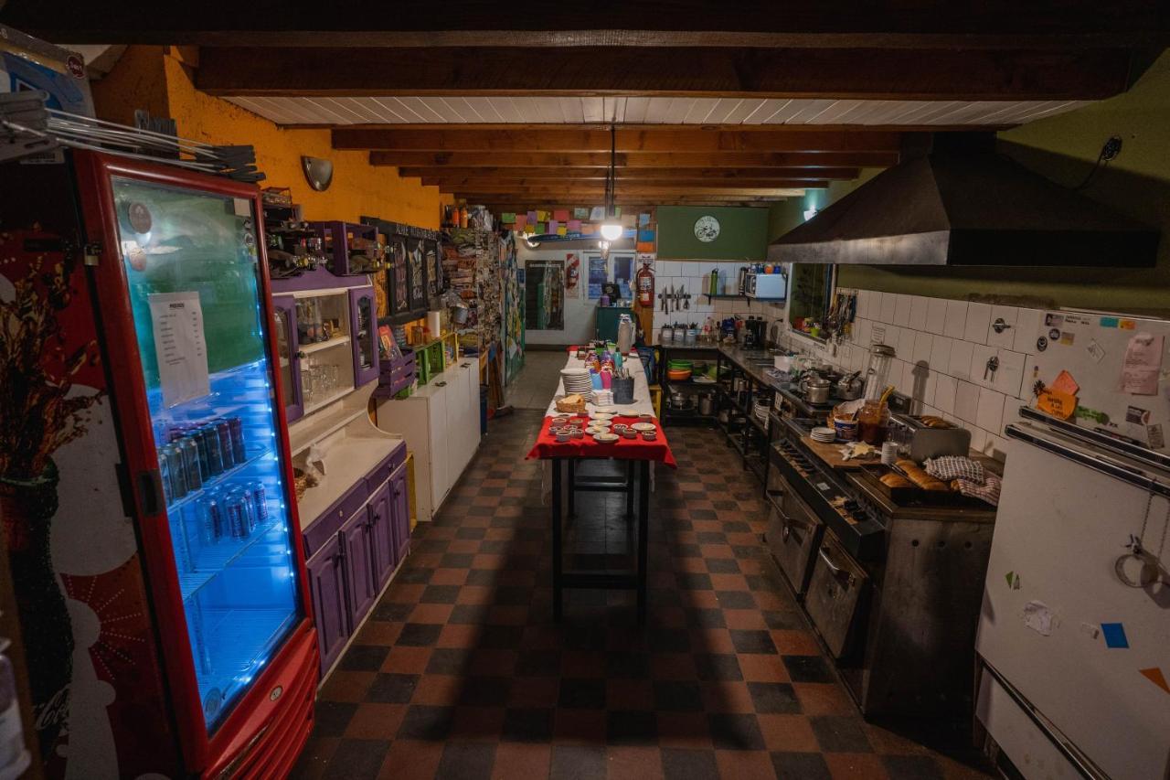 Alhue Patagonia Hostel ซาน มาร์ติง เด ลอส อันเดส ภายนอก รูปภาพ