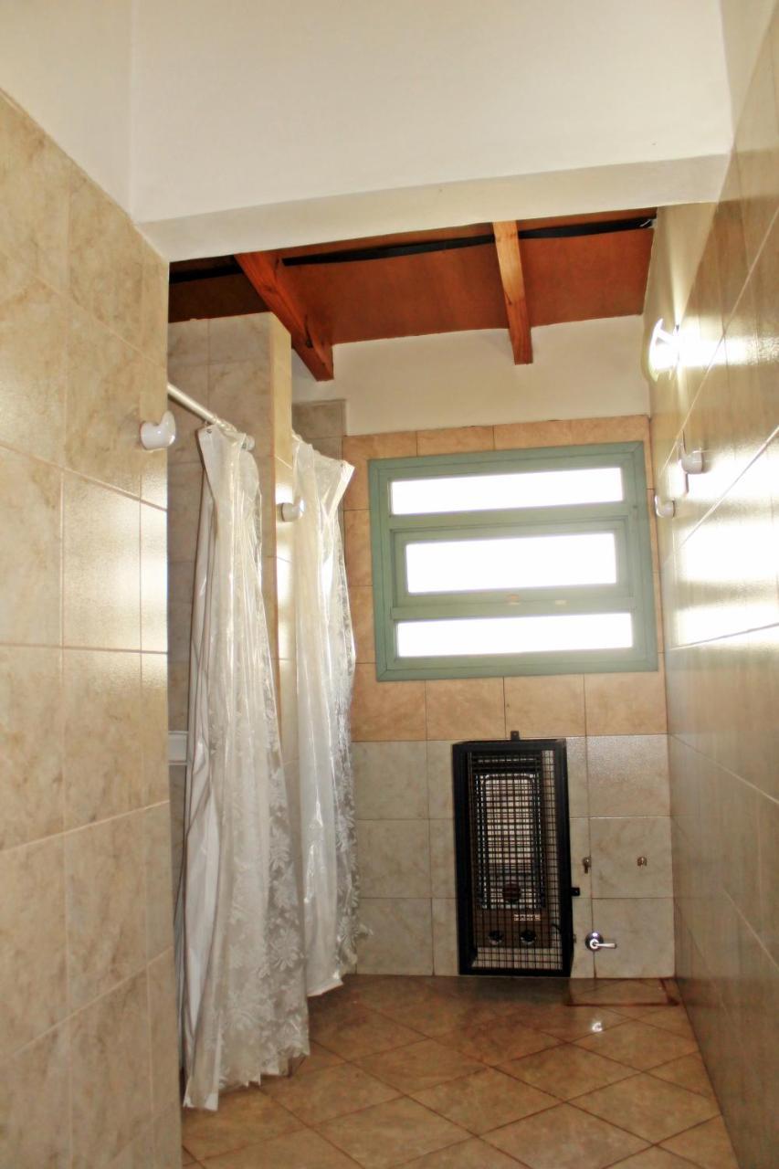 Alhue Patagonia Hostel ซาน มาร์ติง เด ลอส อันเดส ภายนอก รูปภาพ