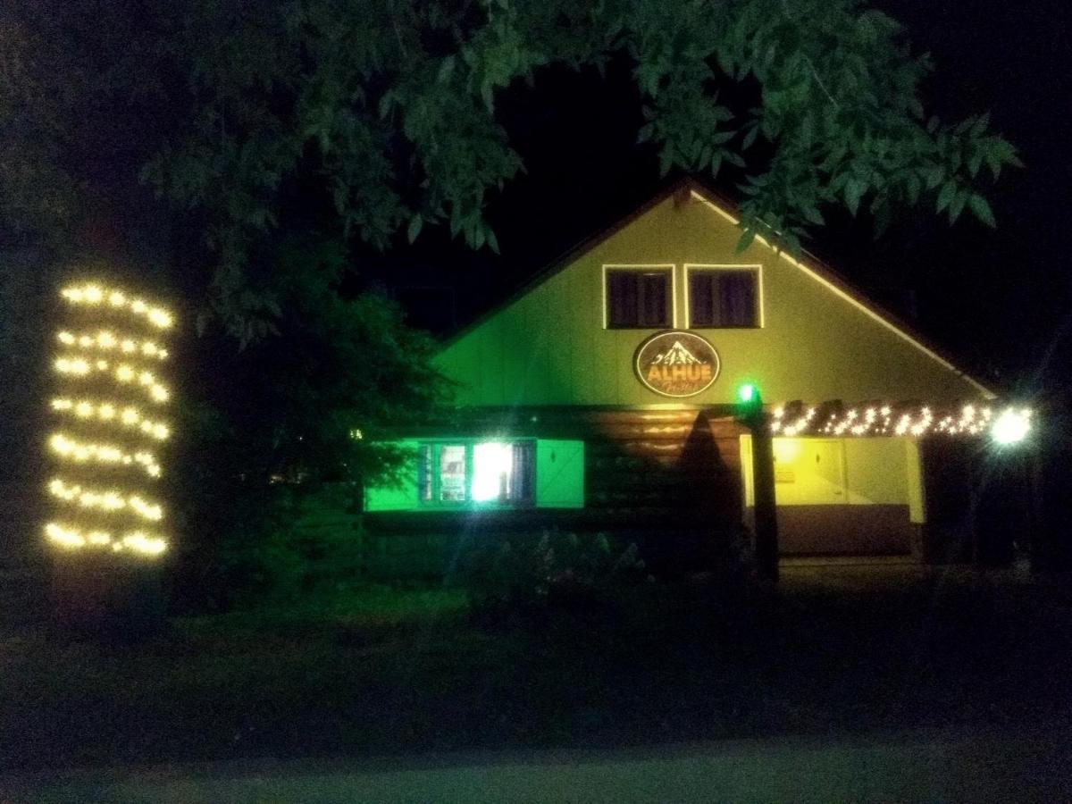 Alhue Patagonia Hostel ซาน มาร์ติง เด ลอส อันเดส ภายนอก รูปภาพ